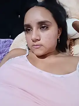 Valentina Narvaez online show from June 17, 6:20 pm