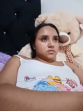 Valentina Narvaez online show from June 10, 8:07 pm