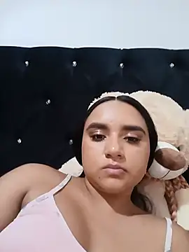 Valentina Narvaez online show from June 18, 6:46 pm