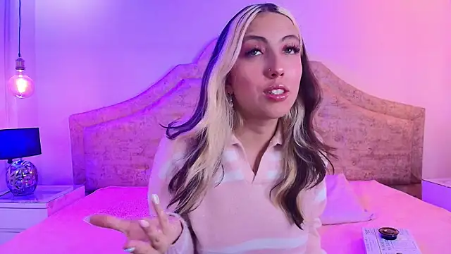 sweetlyundone online show from July 22, 7:37 pm