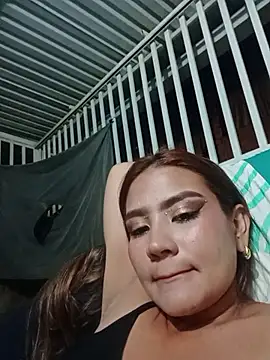 SANDY QUEEN online show from April 14, 11:38 pm