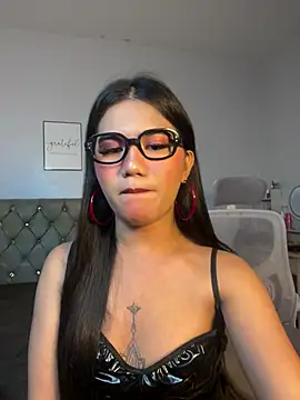 JassmineLove online show from June 15, 8:58 am