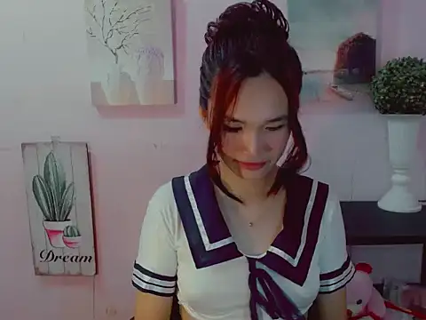 Mystic haraxx online show from June 25, 6:20 pm