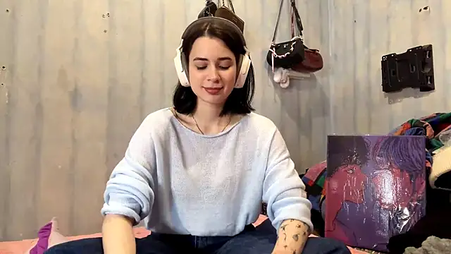 LanoraBilecki online show from April 9, 10:42 am