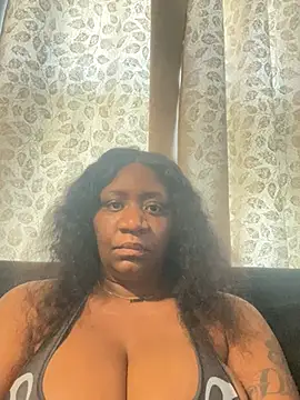 amberchill26 online show from August 4, 6:36 pm