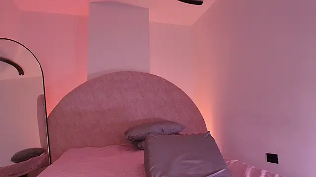 kira dll online show from July 28, 12:01 pm