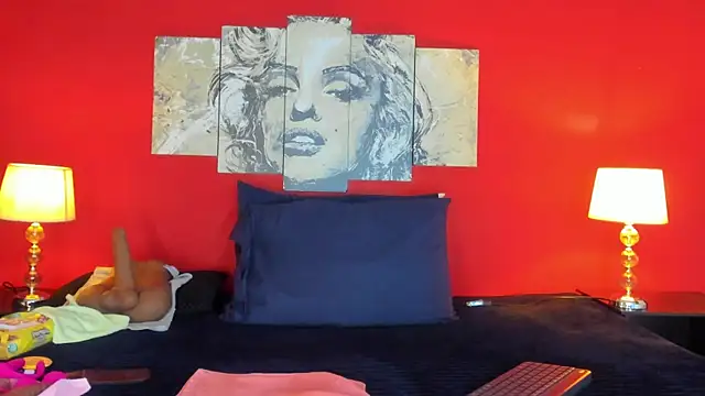 LucianaMadura1 online show from July 28, 10:46 am
