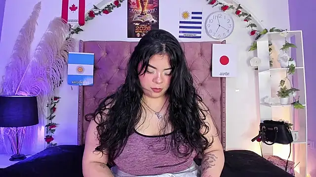 ROSELEI  online show from July 18, 5:33 am