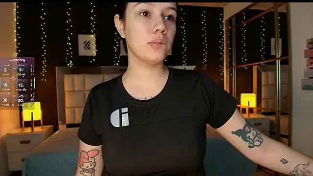 aria bloomer online show from May 27, 12:13 pm