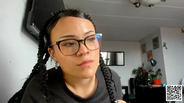 seijaku  online show from May 1, 9:07 pm