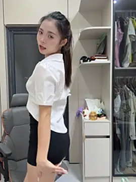 Mimiluv1234 online show from July 22, 12:39 pm