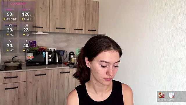 LibbieSchworm online show from July 27, 9:28 am