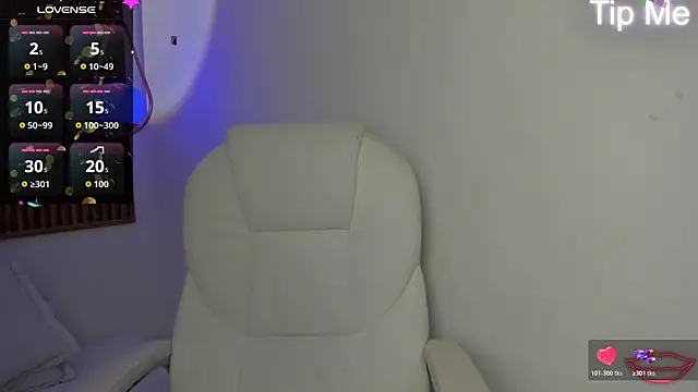 ghostmila online show from July 10, 2:39 pm