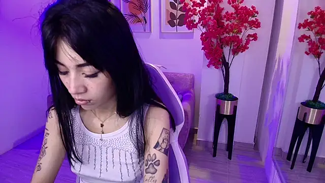 Rainy doll online show from June 12, 12:13 pm