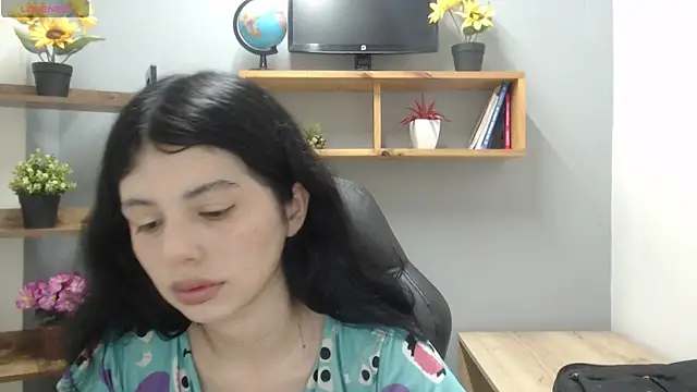 Sophie Copers online show from June 14, 2:50 pm