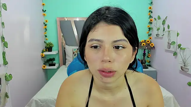 Sophie Copers online show from July 10, 7:58 pm