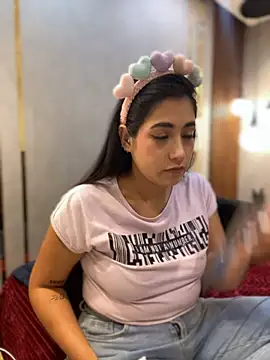Hana-Parker online show from June 24, 11:59 pm