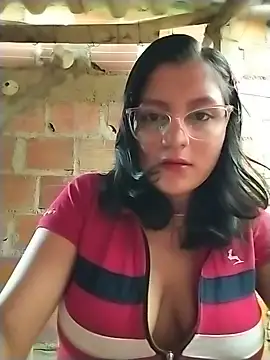 sienna elara online show from July 29, 10:59 am
