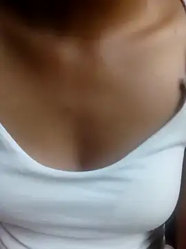mia0033 online show from July 28, 9:51 am