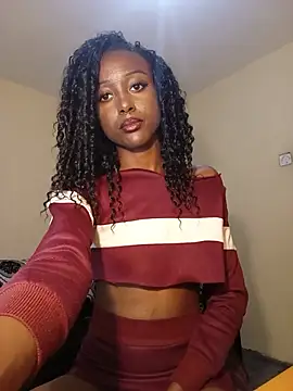 HotSkinnyLady online show from July 30, 9:48 pm