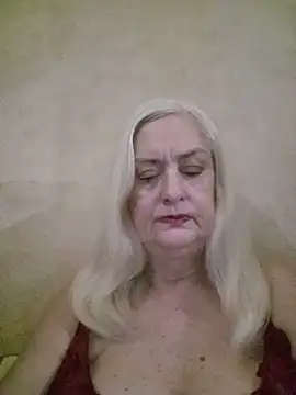 Julia20X online show from June 26, 12:06 pm