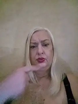 Julia20X online show from June 9, 10:14 am