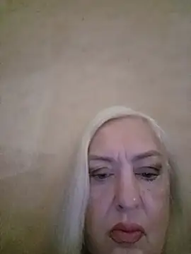 Julia20X online show from July 23, 8:44 am