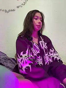 Angel Kat online show from June 3, 4:57 am