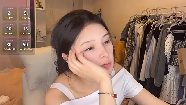 secret-anan online show from June 15, 8:53 pm