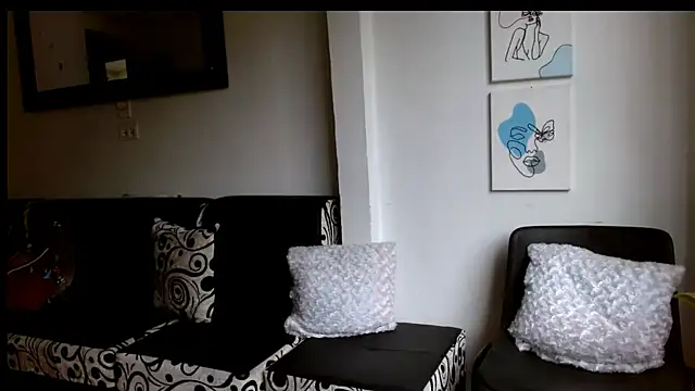alisonnturbay online show from July 18, 2:19 pm