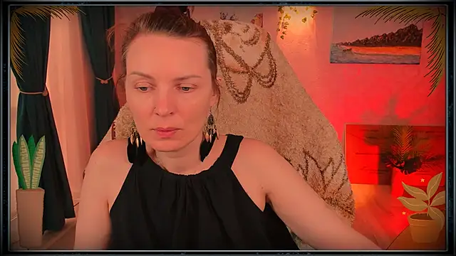 LanaRadiance online show from July 25, 3:41 pm