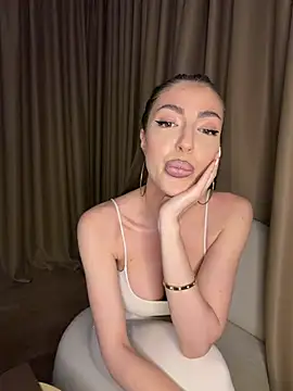 VelvetDesireX online show from April 11, 7:39 pm