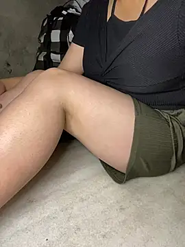 MisuSmile online show from April 10, 1:50 pm