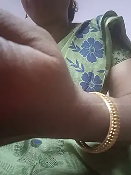Tamilaunty35 online show from July 14, 4:44 pm