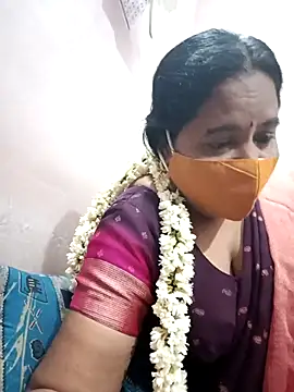 Tamilaunty35 online show from July 28, 5:24 pm