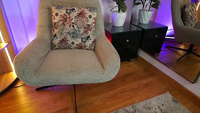 BrianaLane online show from July 23, 8:39 pm