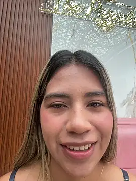 Kimmiebellarie online show from July 28, 2:13 pm