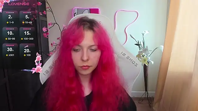 InfernoKitten online show from May 8, 1:20 am