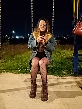 VALELUXX online show from June 24, 1:48 am