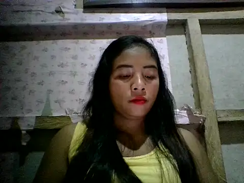 pinayysimple online show from May 23, 1:42 pm