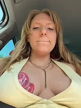 Tiffy Rosee online show from May 10, 10:39 am
