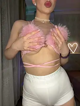 AlisaPearl online show from May 17, 8:19 pm
