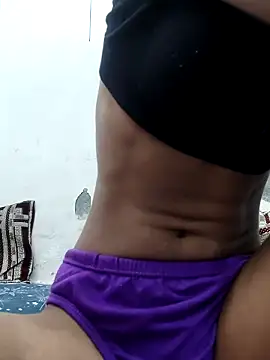 Alisha Queen55 online show from April 16, 9:20 am