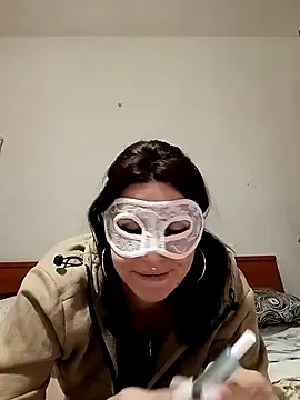 Jessica4398 online show from May 12, 9:43 pm
