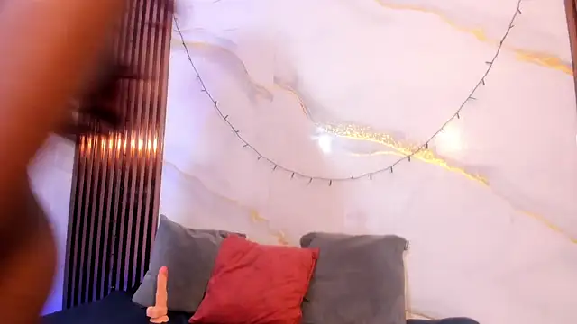 Kiaraa Queen online show from April 15, 12:39 pm