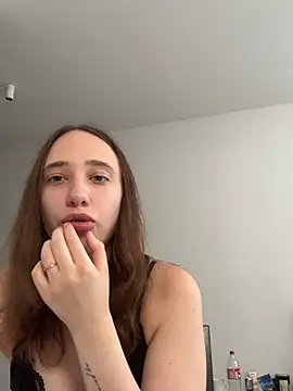DarkMirel online show from June 27, 11:00 am