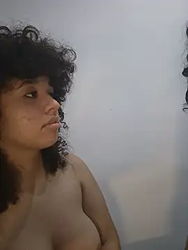 Chloe and Violeta online show from July 26, 11:34 pm