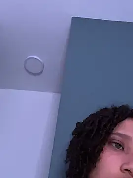 Stefy sophie03 online show from June 25, 5:23 am