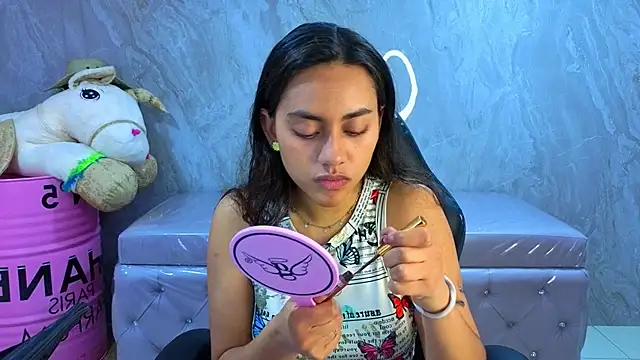 grecia soler a online show from July 29, 1:00 pm