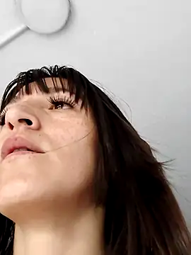 tina sussy online show from May 16, 1:10 pm